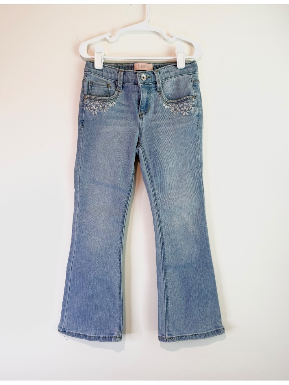 Squeeze Girls Light Blue Embroidered Denim Jeans Size 6